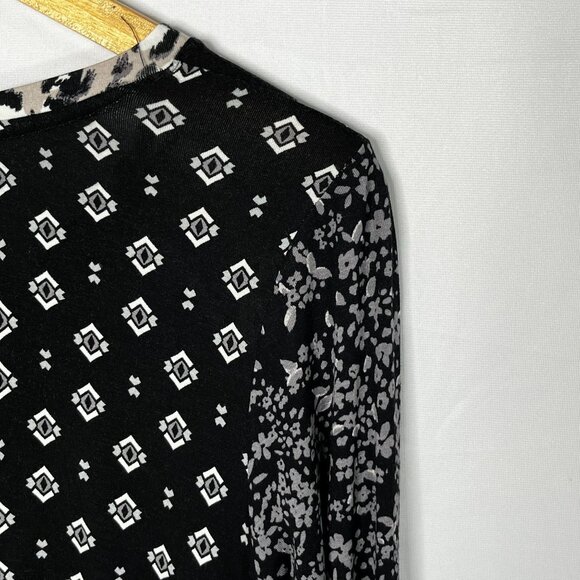LOGO Lori Goldstein Long Sleeve Mixed Print Black Knit‎ Tunic Blouse Size Medium - Picture 6 of 9